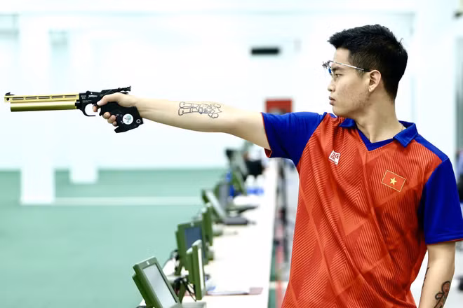 Phạm Quang Huy đang nỗ lực tìm kiếm điểm rơi phong độ tốt nhất hướng tới ASIAD 20. 