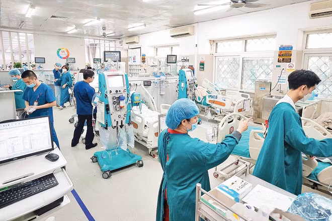 Tận dụng “giờ vàng” cấp cứu bệnh nhân tại Trung tâm Đột quỵ, Bệnh viện Bạch Mai.
