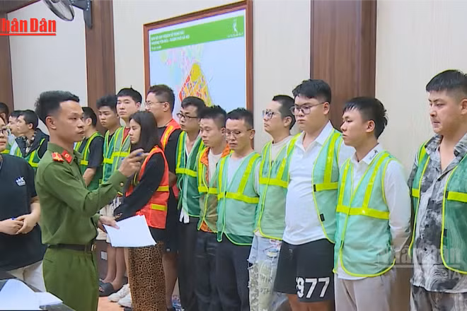 [Video] Công an Hà Nội cảnh báo tội phạm mạng có xu hướng “dạt” sang các địa phương của Việt Nam để hoạt động