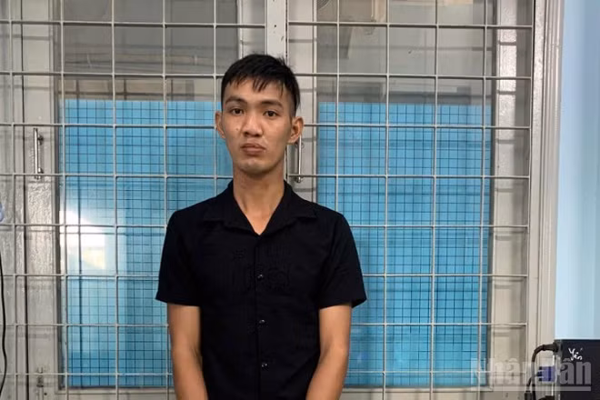 Lê Công Đức tại cơ quan Công an.