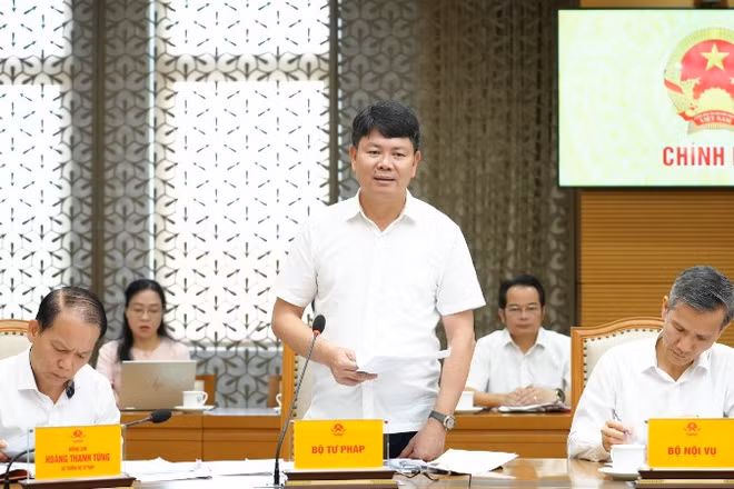 Thứ trưởng Tư pháp Nguyễn Thanh Tịnh. (Ảnh: H.THU)