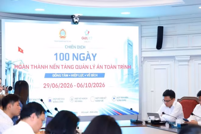 Ngành tòa án nỗ lực hoàn thiện Nền tảng Quản lý án toàn trình. (Ảnh: TL)
