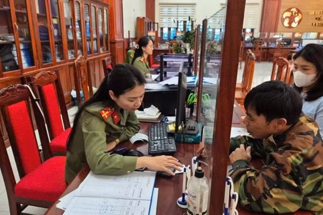 Bộ Công an tiếp nhận việc cấp phiếu Lý lịch tư pháp từ Bộ Tư pháp từ 1/3/2015.