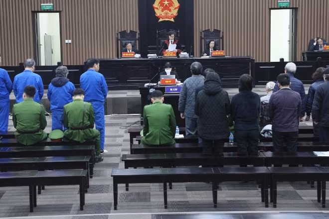 Quang cảnh phiên tòa.