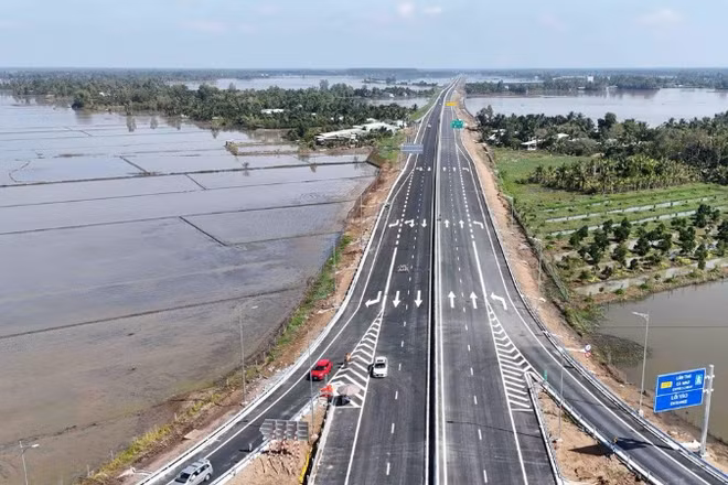 Điểm đầu cao tốc Cần Thơ-Cà Mau thuộc phường Cái Răng, thành phố Cần Thơ.