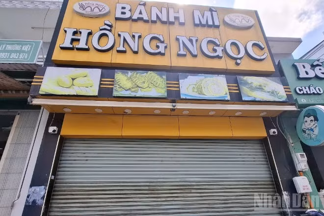 Tiệm bánh mì Hồng Ngọc 37 tạm thời đóng cửa.