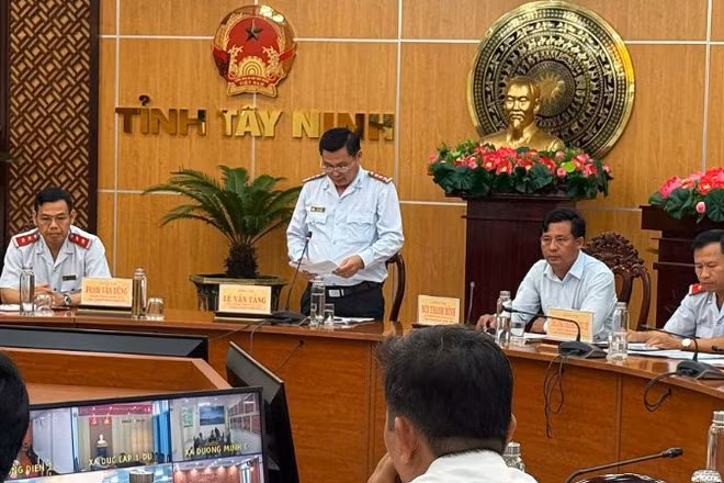 Thanh tra tỉnh Tây Ninh công bố quyết định thanh tra chuyên đề đối với việc quản lý, sử dụng cơ sở nhà, đất dôi dư sau sắp xếp trên địa bàn.