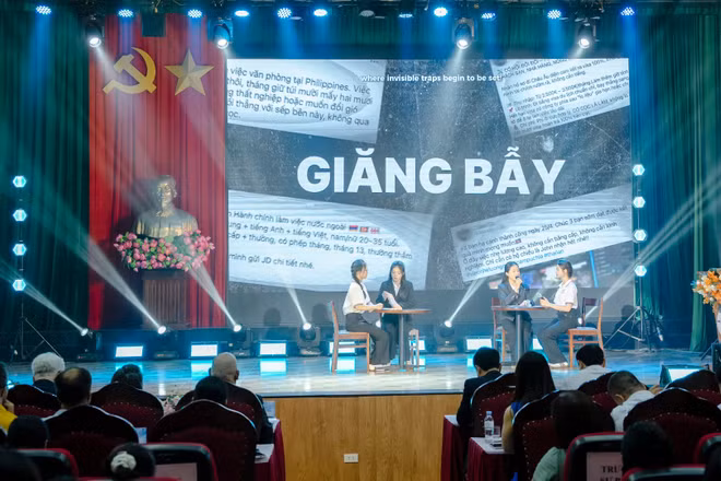 Sinh viên Trường Đại học Vinh tham gia nhiều hoạt động tương tác. (Ảnh: ĐSQ Anh)