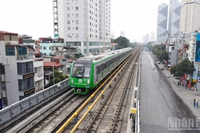 Đường sắt đô thị Hà Nội góp phần xây dựng Thủ đô văn minh, hiện đại.