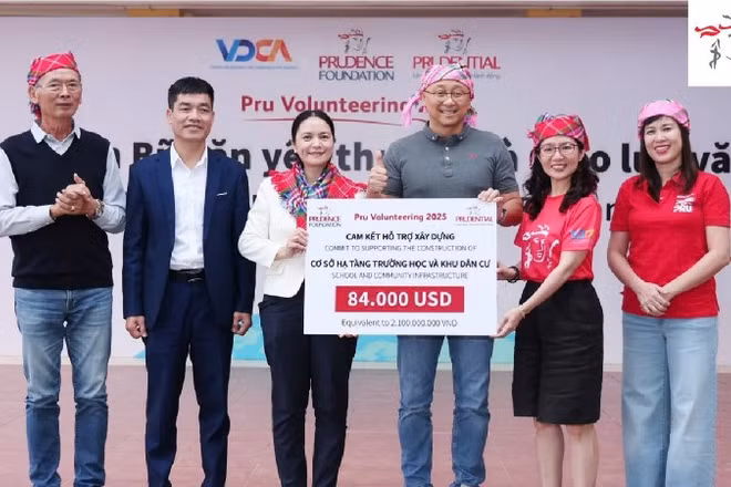 Prudential cam kết hỗ trợ xây dựng cơ sở hạ tầng trường học và khu dân cư lên đến 84 nghìn USD (tương đương 2,1 tỷ đồng).