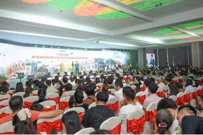 Hơn 2.200 khách hàng tham dự lễ giới thiệu đô thị nhà ở xã hội chuẩn Singapore đầu tiên tại Việt Nam vào tháng 4/2025
