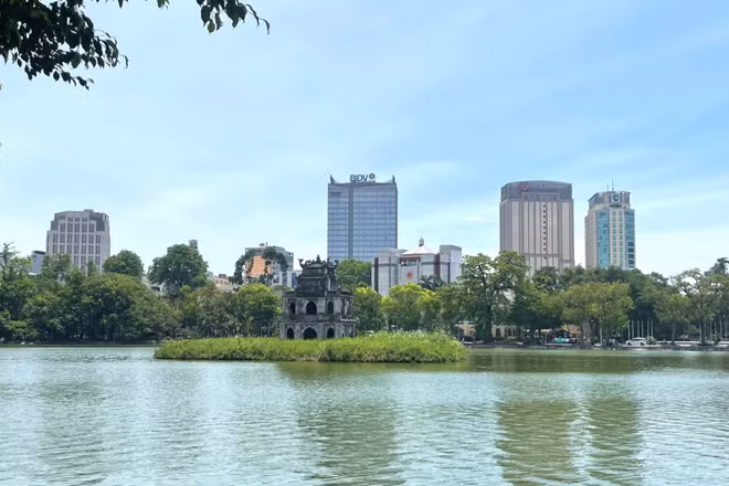 Khu vực Hà Nội ngày nắng, đêm không mưa. Sáng và đêm trời lạnh. (Ảnh minh họa: Đ.T)