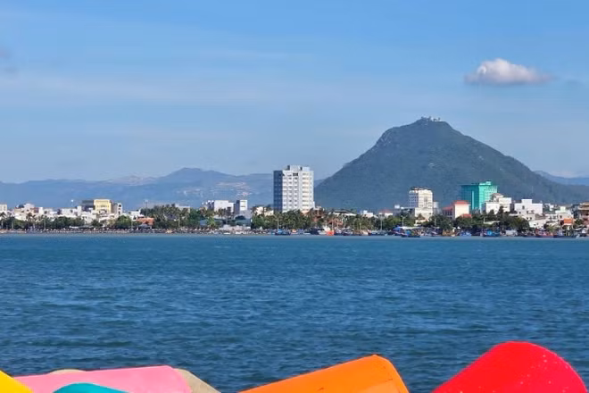 Đắk Lắk có nhiều tiềm năng phát triển kinh tế biển, logistics, cảng biển, dịch vụ và du lịch biển.