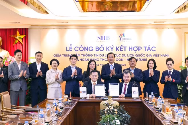 Lễ công bố ký kết hợp tác giữa Trung tâm Thông tin du lịch và Ngân hàng SHB.
