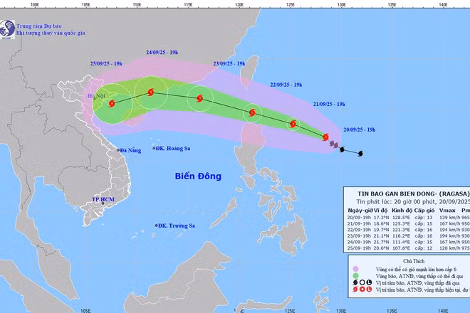 Bản đồ dự báo quỹ đạo và cường độ bão Ragasa phát lúc 20 giờ ngày 20/9.