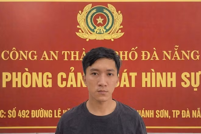 Đối tượng tại cơ quan Công an. (Ảnh: Công an cung cấp)
