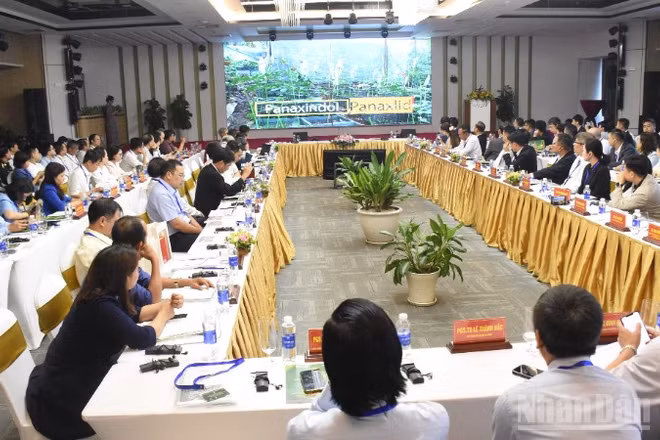 Quang cảnh hội thảo. (Ảnh: ANH ĐÀO)
