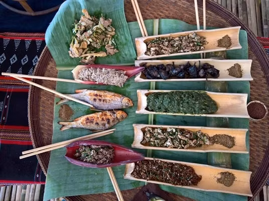 Món ăn của người Cơ-tu. (Ảnh: Báo Dân tộc và phát triển)