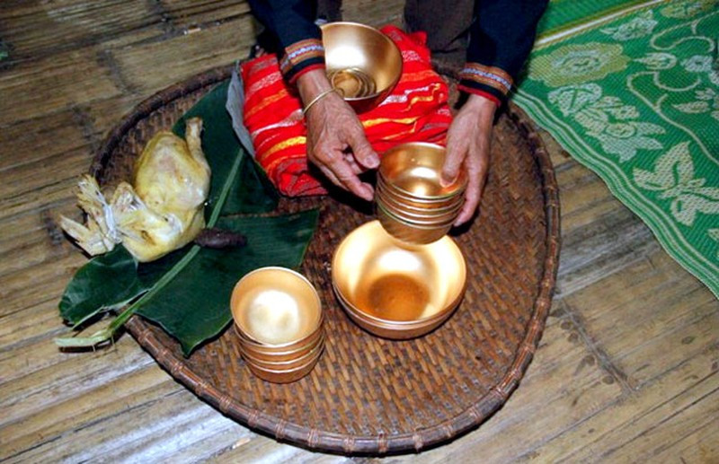 Lễ vật gửi dâu nhà gái mang sang nhà trai. (Ảnh: Báo Nhân Dân)