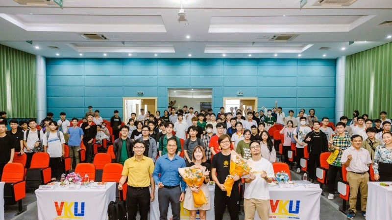 Dự án phổ cập kiến thức về blockchain của Binance Academy tại Đại học Việt Hàn (VKU), Đà Nẵng. 2-binance-sang-kien-blockchain-for-vienam-7655-5168.jpg