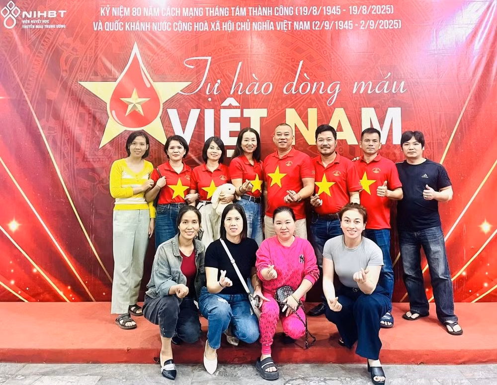 ngo-quoc-diep-nguoi-hien-mau-2-1024x795.jpg