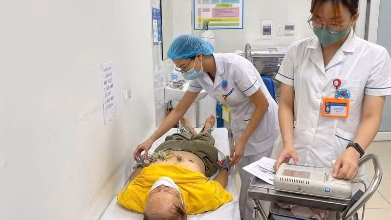 Chính sách miễn viện phí cho toàn dân dự kiến từ năm 2026 bắt đầu thực hiện khám sức khỏe định kỳ cho toàn dân. (Ảnh minh họa)