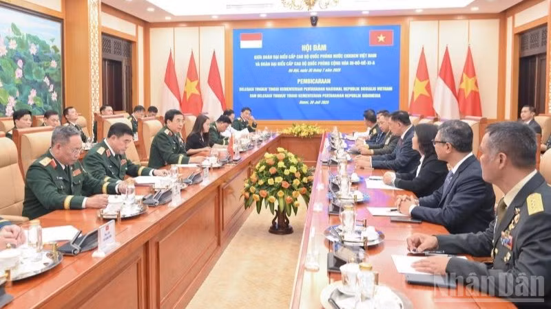 Quang cảnh hội đàm. (Ảnh: THẾ ĐẠI)