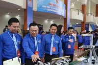 Hoạt động nghiên cứu khoa học tại Khu Công nghệ cao Thành phố Hồ Chí Minh.