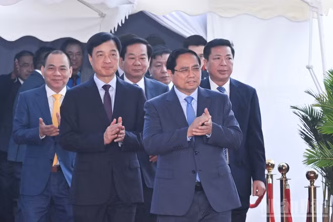 Thủ tướng Phạm Minh Chính dự khởi công Dự án đầu tư xây dựng Khu đô thị thể thao Olympic, Hà Nội. Ảnh: Trần Hải