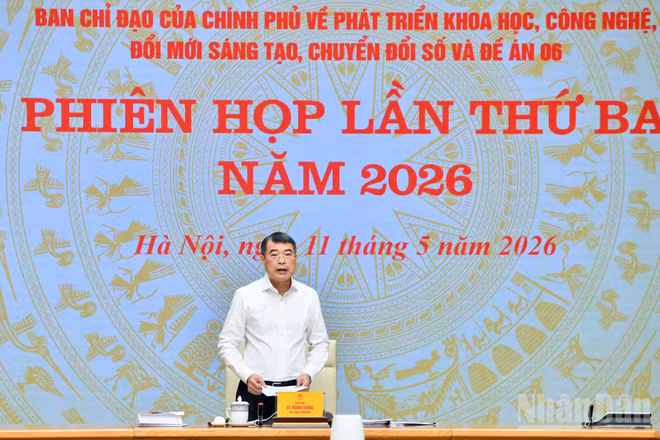 Thủ tướng Chính phủ Lê Minh Hưng chủ trì Phiên họp lần thứ ba Ban Chỉ đạo của Chính phủ về phát triển khoa học, công nghệ, đổi mới sáng tạo, chuyển đổi số và Đề án 06. (Ảnh: Thanh Giang)