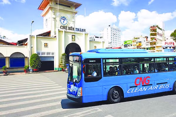 Xe buýt chạy bằng khí CNG.