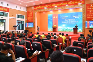 Bộ đội Biên phòng Lai Châu tổ chức tập huấn sử dụng trí tuệ nhân tạo cho 120 cán bộ, chiến sĩ trong toàn lực lượng.
