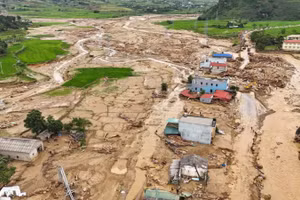Cảnh tan hoang của bản Chít, xã Mường Than khi lũ quét qua (Ảnh: Trung tâm dịch vụ tổng hợp xã Mường Than)