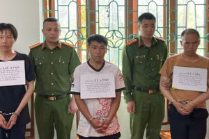 Các đối tượng tại cơ quan điều tra.
