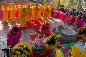 Hằng năm, vào ngày 11 và 12 tháng Giêng Âm lịch, Lai Châu tổ chức Lễ hội Đền thờ Vua Lê Thái Tổ nơi có Bảo vật Quốc gia Bia Lê Lợi.