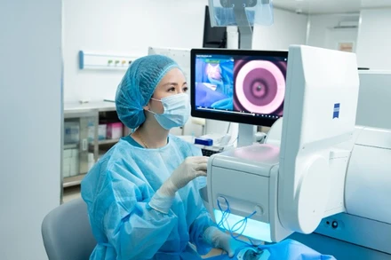 Công nghệ phẫu thuật tật khúc xạ SMILE Pro Vision ID giúp dự báo xu hướng thay đổi thị lực.