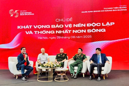 Quang cảnh tọa đàm.