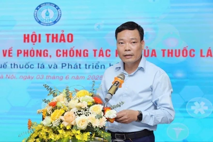Ông Đặng Khắc Lợi, Phó Cục trưởng Cục Báo chí (Bộ Văn hóa, Thể thao và Du lịch), phát biểu tại hội thảo.