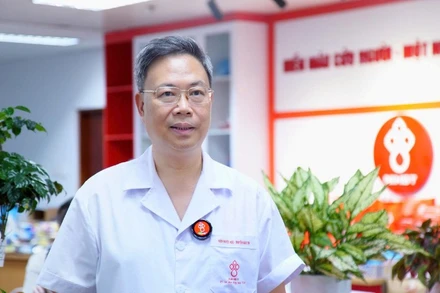 Phó Giáo sư, Tiến sĩ Nguyễn Hà Thanh, Viện trưởng Viện Huyết học-Truyền máu Trung ương kêu gọi mọi người tích tham gia hiến máu phục vụ công tác cấp cứu, điều trị.