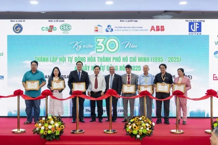HAuA khẳng định vai trò dẫn dắt trong cộng đồng tự động hóa Thành phố Hồ Chí Minh