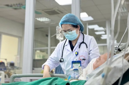 Bệnh nhân được điều trị tích cực. 