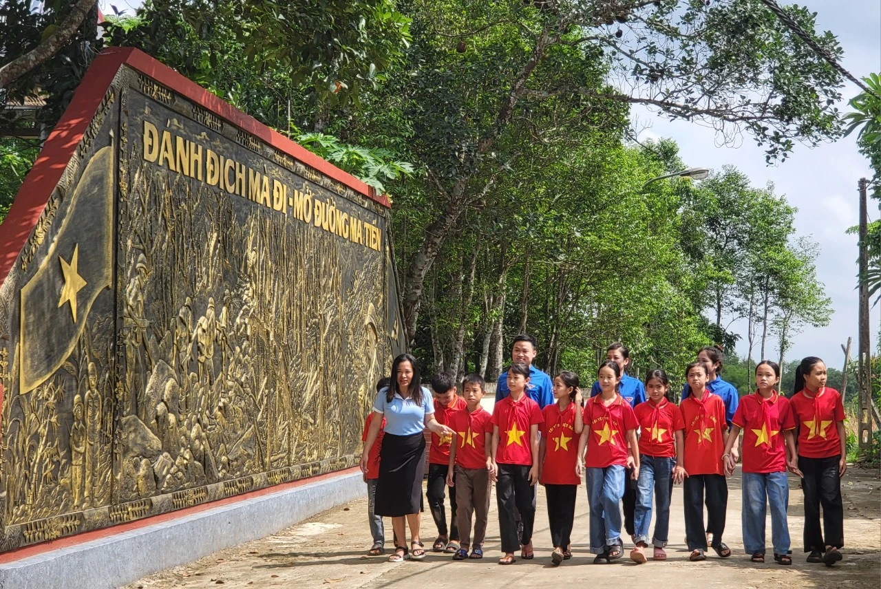 Ngày 9/12/2013, Thủ tướng chính phủ quyết định xếp hạng di tích Quốc gia đặc biệt cho Di tích lịch sử đường Trường Sơn - đường Hồ Chí Minh.