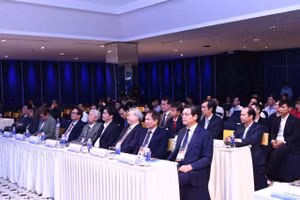 Toàn cảnh hội nghị. 