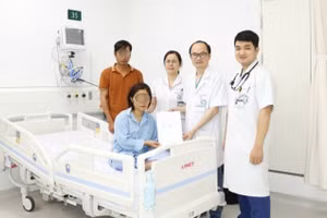 Một ca rắn cắn được điều trị ổn định và ra viện tại Bệnh viện Bạch Mai cơ sở Ninh Bình.