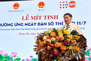 Thứ trưởng Y tế Đỗ Xuân Tuyên phát biểu tại Lễ Mít-tinh.