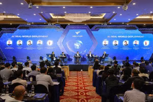 Những nhà khoa học hàng đầu thế giới sẽ có mặt tại Việt Nam để cùng bàn luận về những đổi mới khoa học trong Tuần lễ Khoa học Công nghệ VinFuture 2025 .