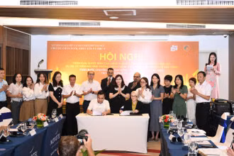 Ký kết hợp tác triển khai dự án "Thí điểm mô hình Phòng, chống bệnh dại và phát triển kinh tế bền vững, từng bước chuyển đổi hoạt động buôn bán thịt chó mèo tại một số phường ở Hà Nội"