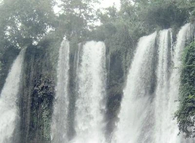 Một Dải Yếm ngang trời Tây Bắc