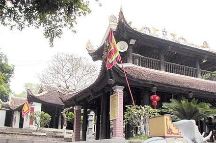 Ðền Sái và hội rước Vua độc đáo