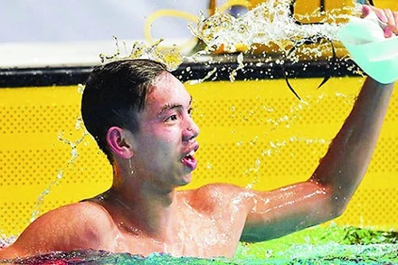 Cổ tích về “rái cá sông Gianh” 